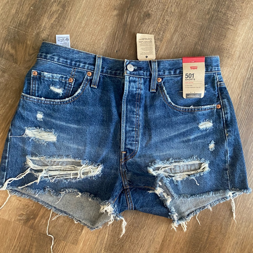 NWT Levi’s 501 shorts